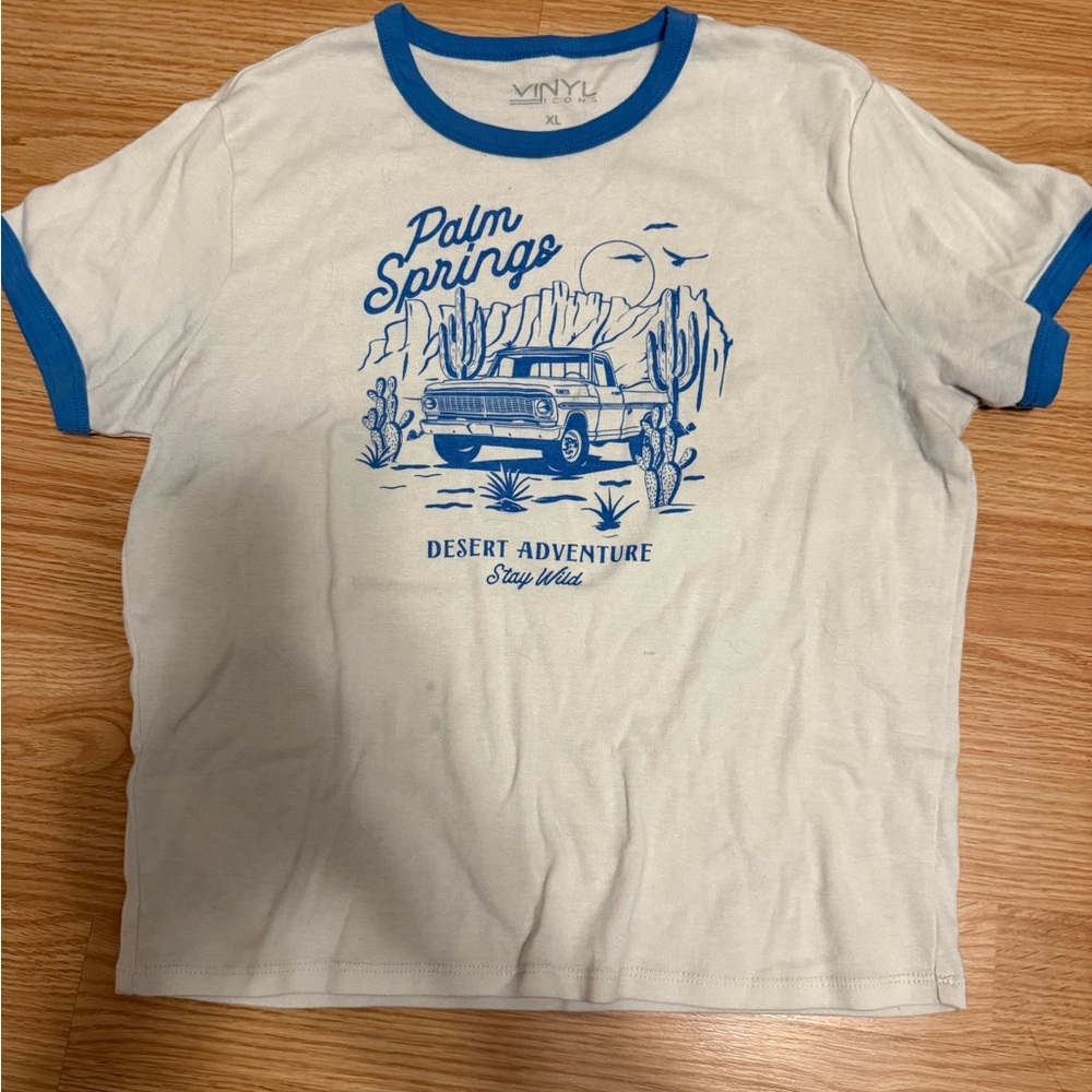 Desert Adventure Graphic Tee Shirt - White and Blue Size XL